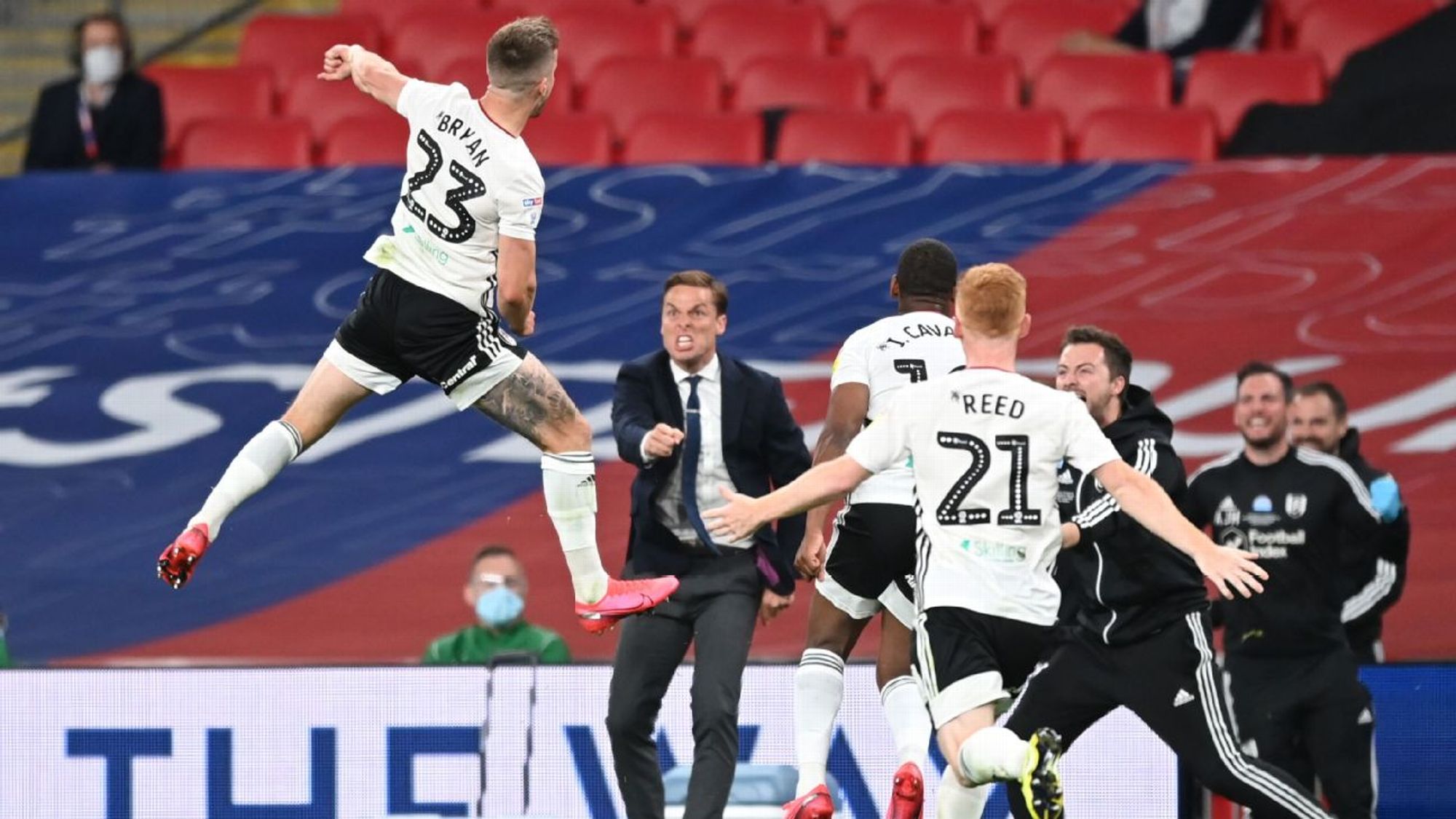 先续约的外 先续约的外